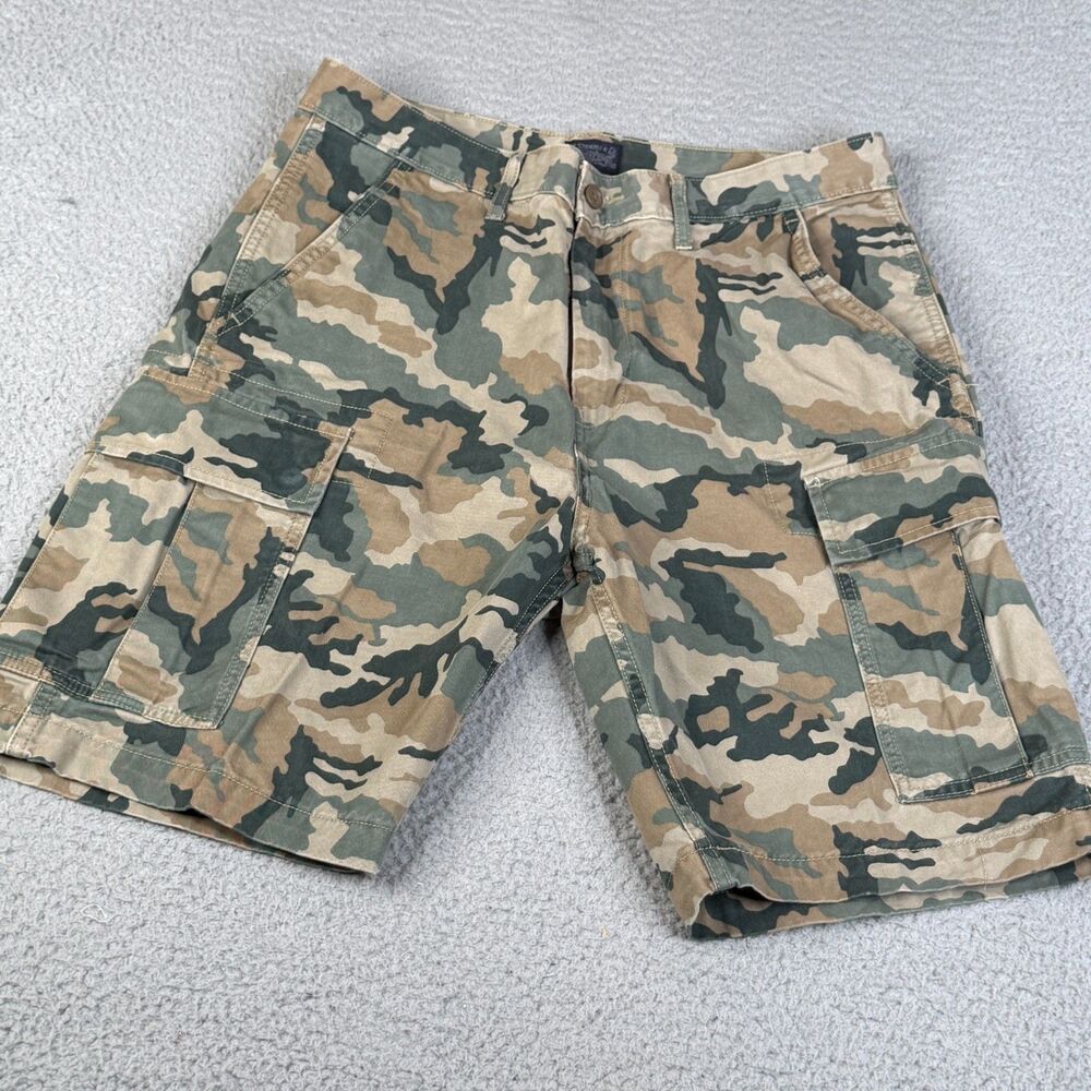 LEVI STRAUSS Camo Cargo Shorts Men 31 Green Beige Khaki Woodland Two Horse Brand
